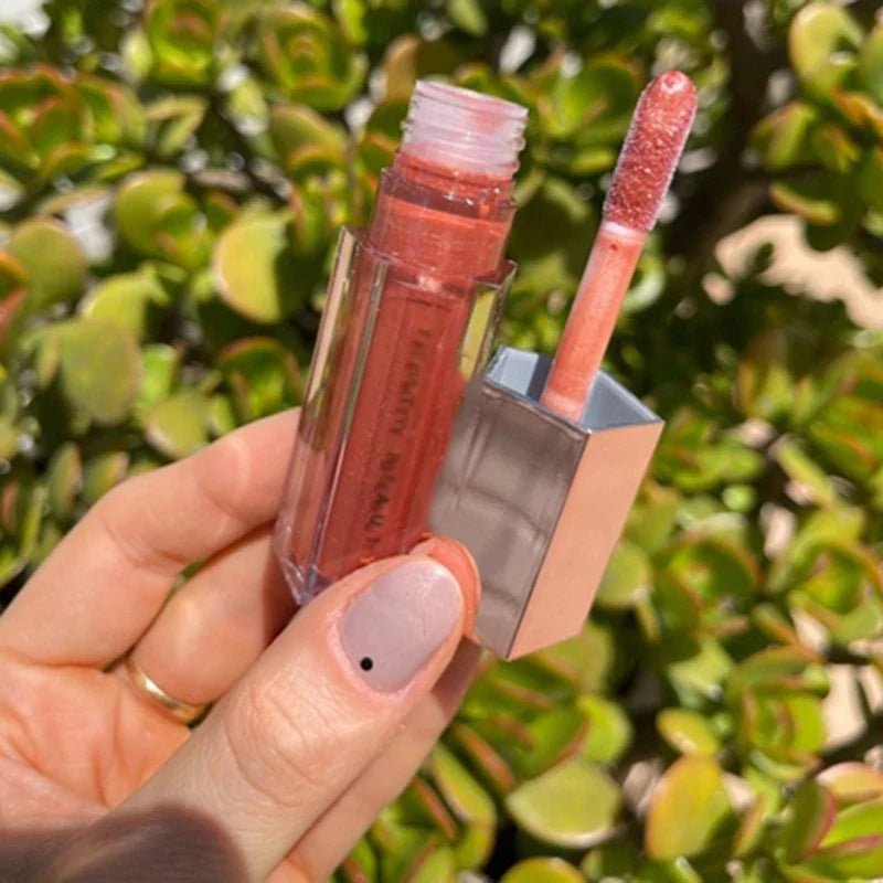 Universal Plumping Lip Gloss - House of Diffusion