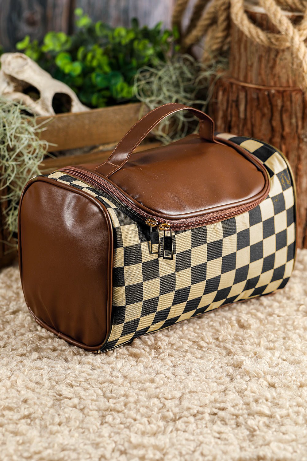Black Checkered Zipper Makeup Bag - House of Diffusion